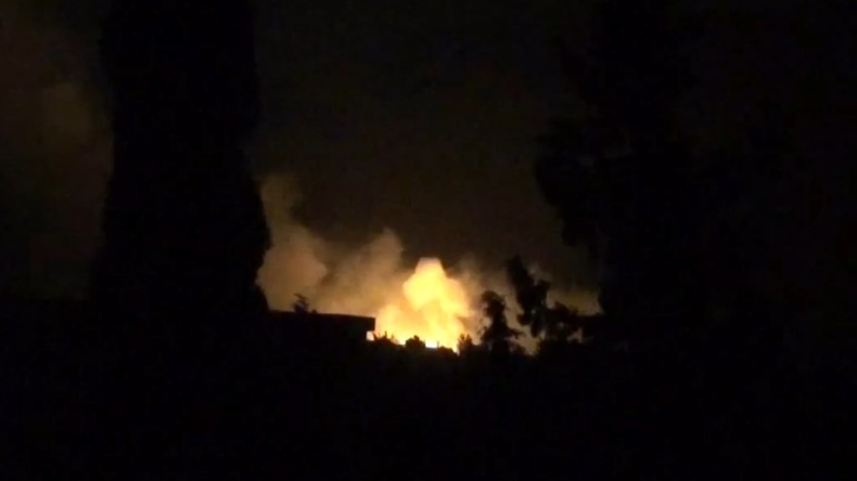 Damas dénonce des tirs de «missiles ennemis» sur des positions militaires