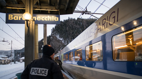 Opération française dans un centre italien pour migrants : le parquet de Turin ouvre une enquête