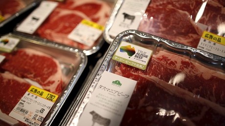 La viande de bœuf australienne produite avec des hormones de croissance (ici sur les étals d'un supermarché japonais) est au cœur des négociations pour un accord  de libre-échange post-brexit entre le Royaume-Uni et l'Australie (illustration). 