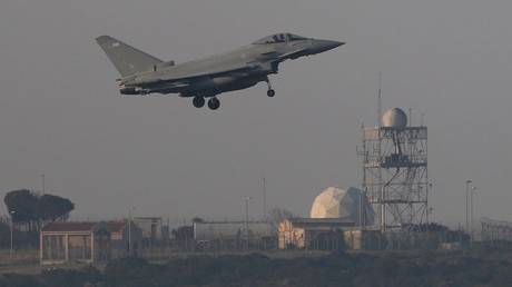 Un avion militaire français dans une base britannique à Chypre, le 14 avril 2018 (illustration)