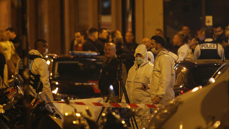 Les premières images de l'attaque terroriste à Paris — RT ...