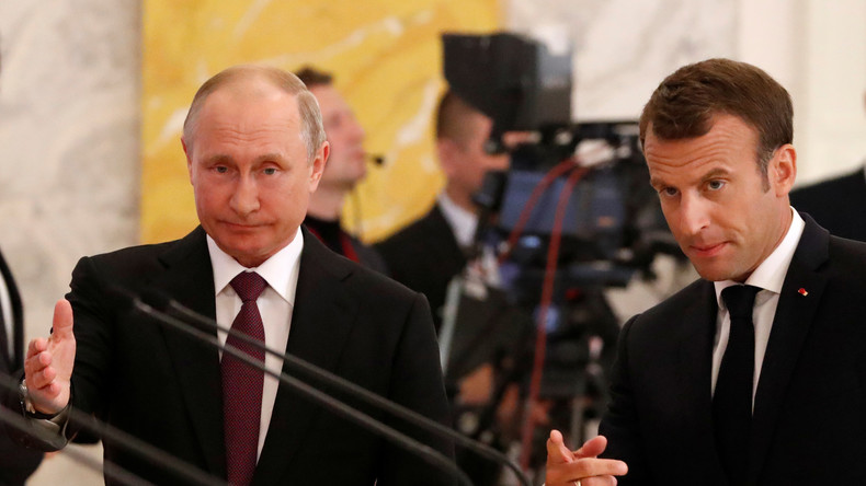 Syrie : au côté de Poutine, Macron insiste sur les «principes communs» aux deux pays