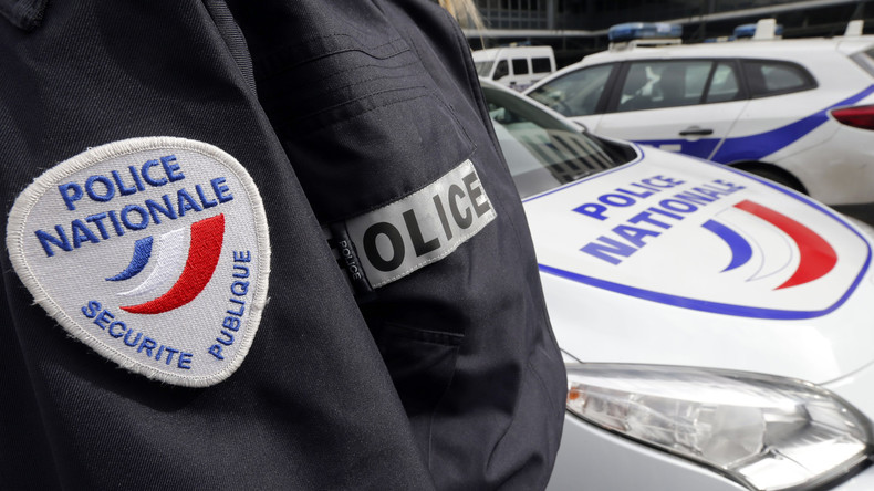Calais : un migrant clandestin agresse violemment une policière, il est relâché faute de traducteur