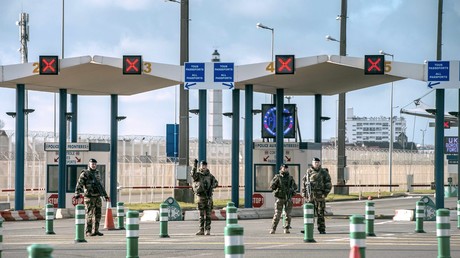 La police aux frontières s'inquiète des visas Schengen accordés par la France aux Algériens