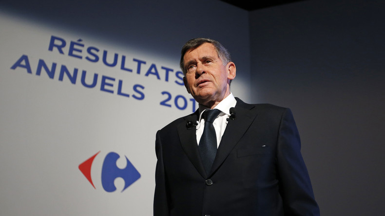 Carrefour : des milliers d'emplois supprimés et un ex-PDG qui s'enrichit