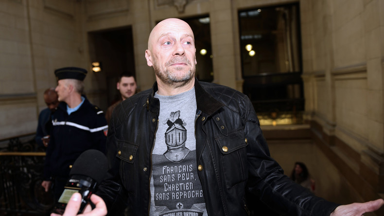 Trois avertissements en trois mois : ERTV, la chaîne YouTube d'Alain Soral, a été fermée