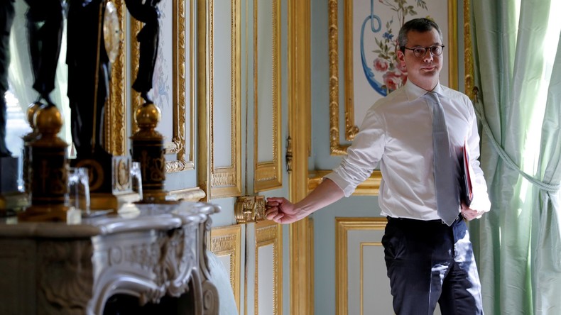 Au-delà de l'affaire Kohler : le pantouflage, cette relation incestueuse entre l'Etat et le privé