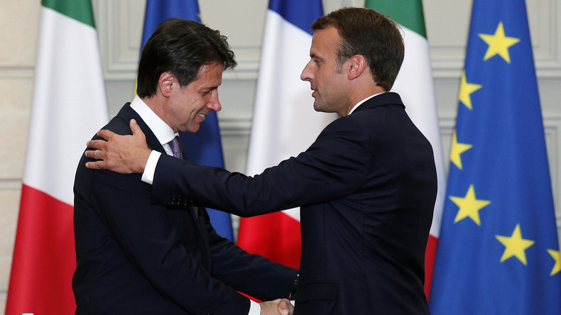 «Des centres dans les pays de départ» : l'idée de Conte qui rappelle la promesse avortée de Macron