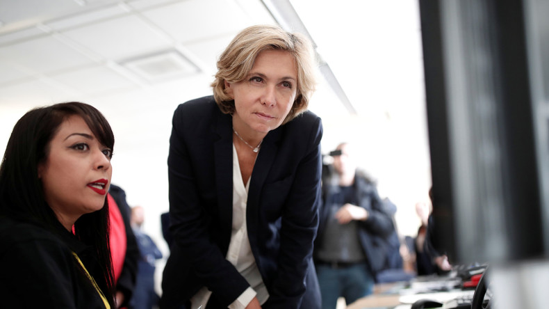 Augmentation du SMIC de 20% : Valérie Pécresse se mélenchonise-t-elle ?