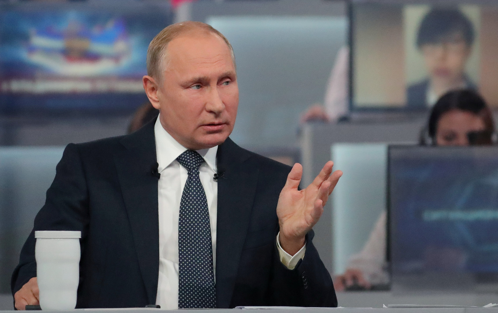 Poutine Peut Il Envahir La France «Y aura-t-il une troisième guerre mondiale ?» : la réponse de Vladimir