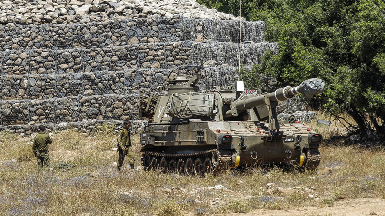 Israël renforce son artillerie dans le Golan pour «prévenir» toute présence iranienne en Syrie