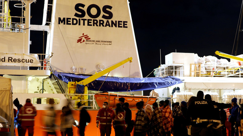 Migrants sauvés en mer : l'Italie impose ses conditions