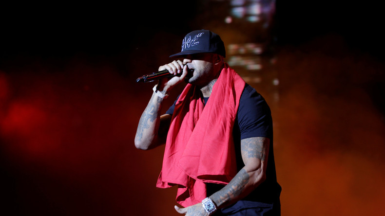 Les rappeurs Kaaris et Booba en garde à vue après une bagarre à l'aéroport d'Orly (VIDEOS)