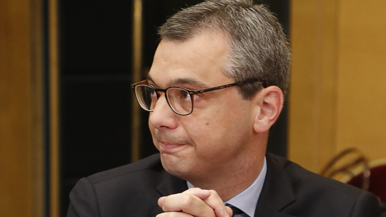 Le numéro deux de l'Elysée visé par de nouvelles accusations de conflit d'intérêts