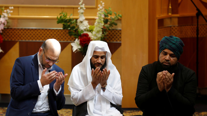 «Il est temps d'agir» : l'imam du terroriste de Manchester aurait encouragé le djihad armé