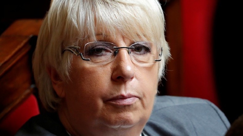 Le magistral retournement de veste de la députée Claire O’Petit sur le travail dominical