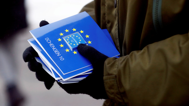 «Libre circulation» des Européens : entre éléments de langage pro-UE et réalité (ANALYSE)