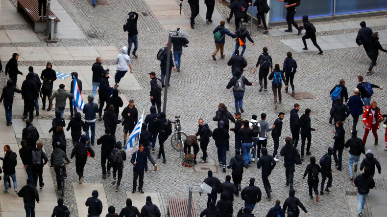 Chemnitz : 18 blessés lors de manifestations opposant pro et anti-migrants (VIDEOS)