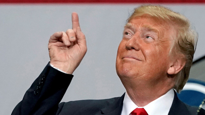 Migrants : Donald Trump aurait conseillé à l'Espagne de construire un mur au milieu du Sahara