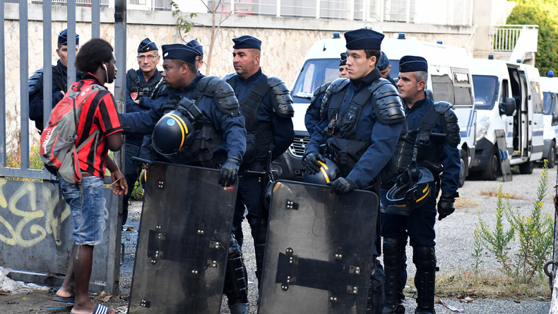 Marseille : évacuation d'un squat qui aurait hébergé jusqu'à 200 migrants