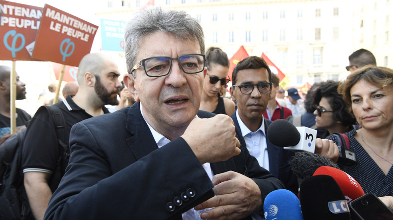 Perquisition au domicile de Mélenchon : le chef des Insoumis riposte sur Facebook (VIDEO)