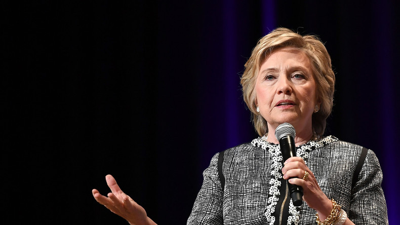 Selon Hillary Clinton, Bill n'a pas abusé de son pouvoir sur Monica Lewinsky