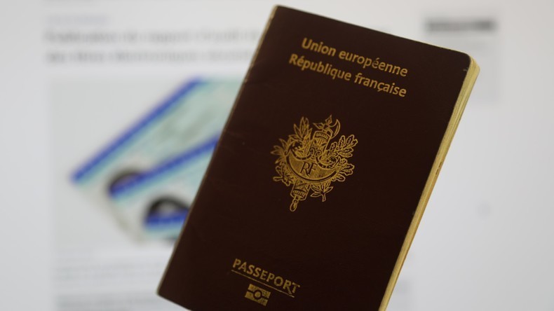 Fichier TES : le Conseil d'Etat écarte tous les recours et valide le fichage numérique des Français