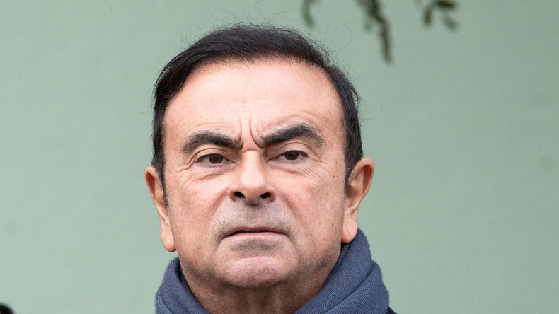 Le PDG de Renault Carlos Ghosn arrêté à Tokyo, Nissan veut le démettre «rapidement» 5bf2a476488c7b2e358b4567
