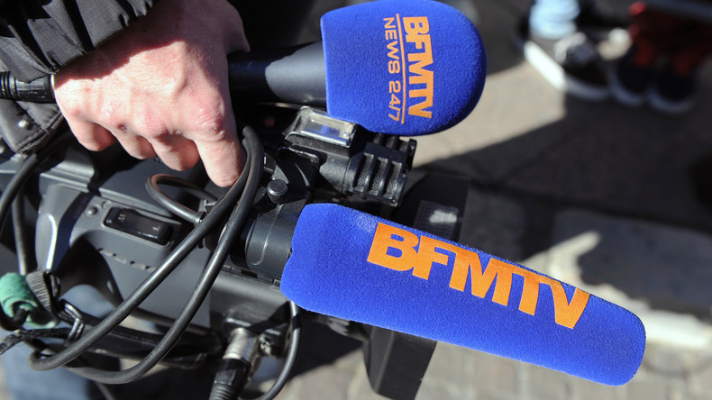 «BFM, collabos»: trois journalistes conspués à la mobilisation toulousaine des Gilets jaunes (VIDEO)