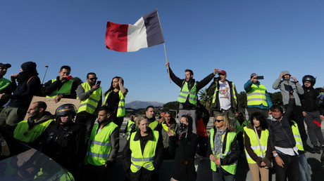 Le Comité Adama Appelle à Manifester Avec Les Gilets Jaunes