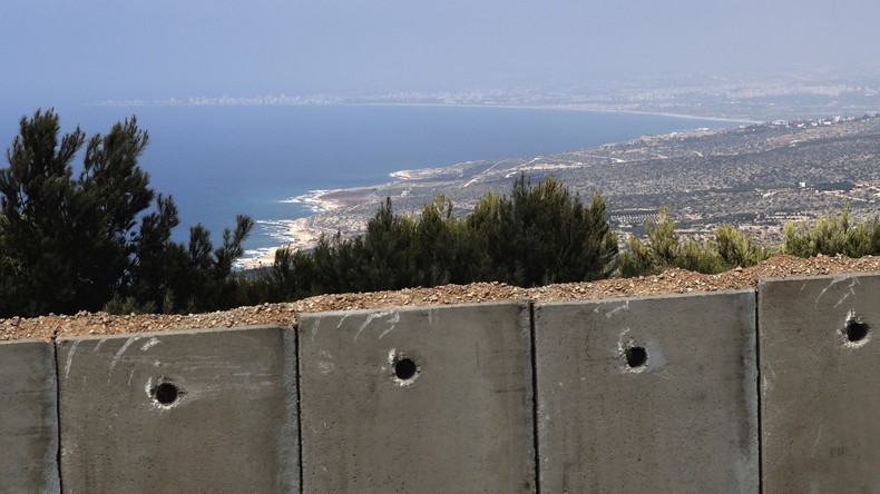 Israël cible des tunnels attribués au Hezbollah à la frontière avec le Liban