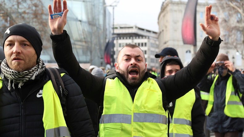 Peur Dune Contagion Legypte Restreint La Vente De Gilets