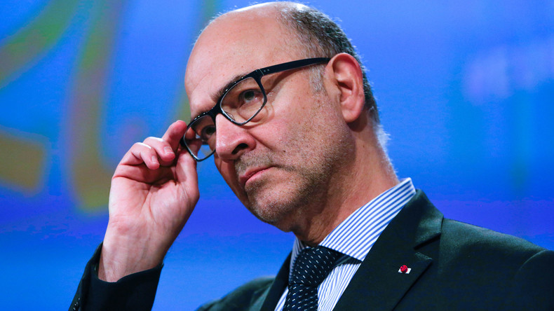 Selon Moscovici, Bruxelles suit «avec attention» l'impact sur le déficit des mesures de Macron