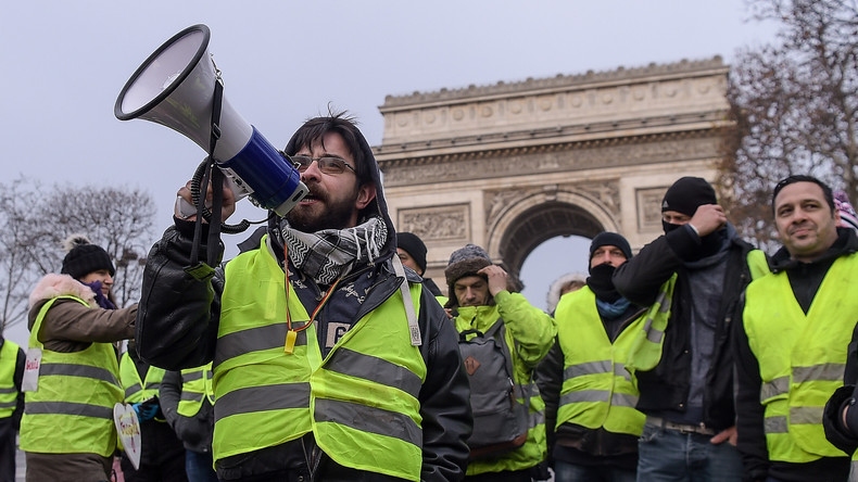 Paroles De Gilets Jaunes On A Retrouvé La Fraternité Sur