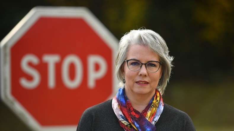 Gilet jaune de la première heure, Jacline Mouraud envisage de créer son parti