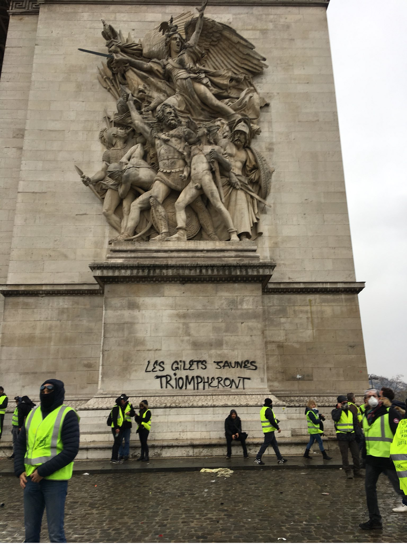 Marre De Donner Toujours Aux Riches Témoignages De Gilets