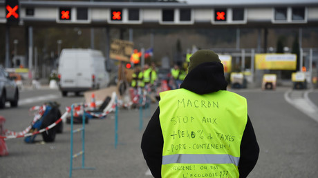 Gilets Jaunes 170 Points Occupés Ont été Dégagés Plus