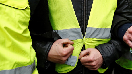Des Gilets jaunes tentent de s'emparer du fort présidentiel de Brégançon (VIDEO)