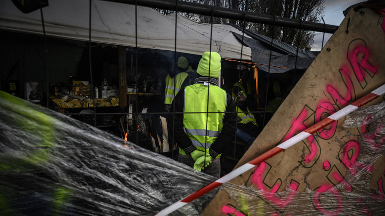 Un Gilet jaune condamné à six mois ferme pour organisation d'une manifestation illégale