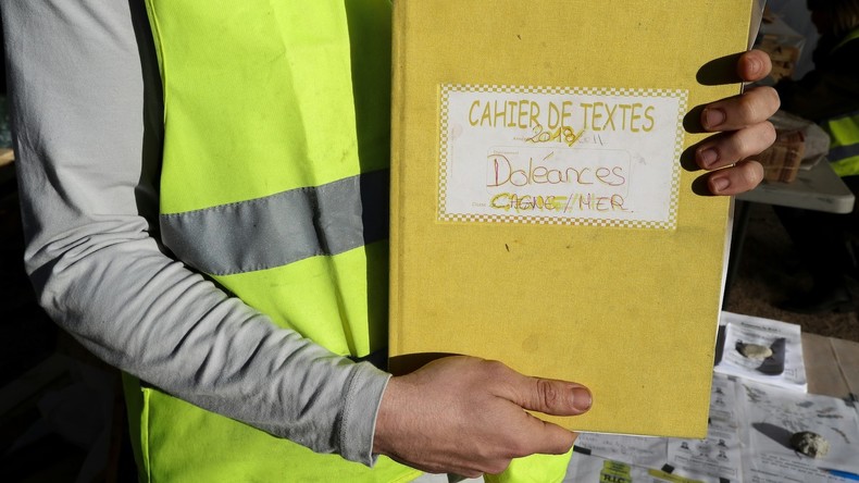 «Cela ne sert à rien» : un sondage révèle les doutes des Français à l'égard du Grand débat national