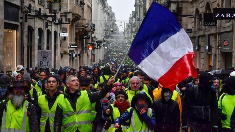Les Gilets jaunes sont-ils vraiment divisés après la création d’une liste aux européennes ?