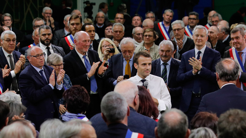 Derrière le grand débat national de Macron, un parfum de campagne électorale ?