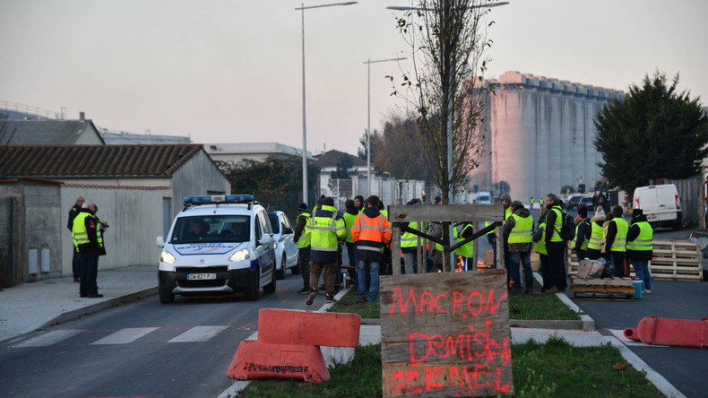 Raffineries Autoroutes Et Ronds Points Mobilisations