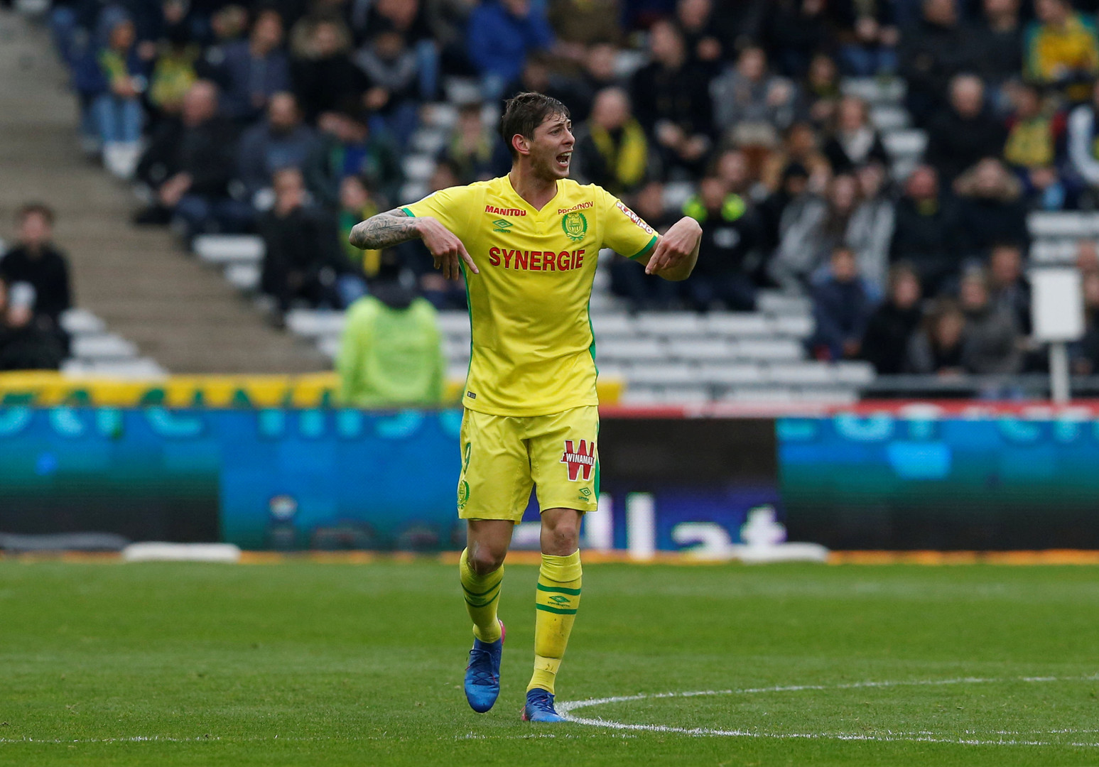 Football L Autopsie Du Corps D Emiliano Sala Revele Les Causes De Sa Mort Rt En Francais Tumis Jagung