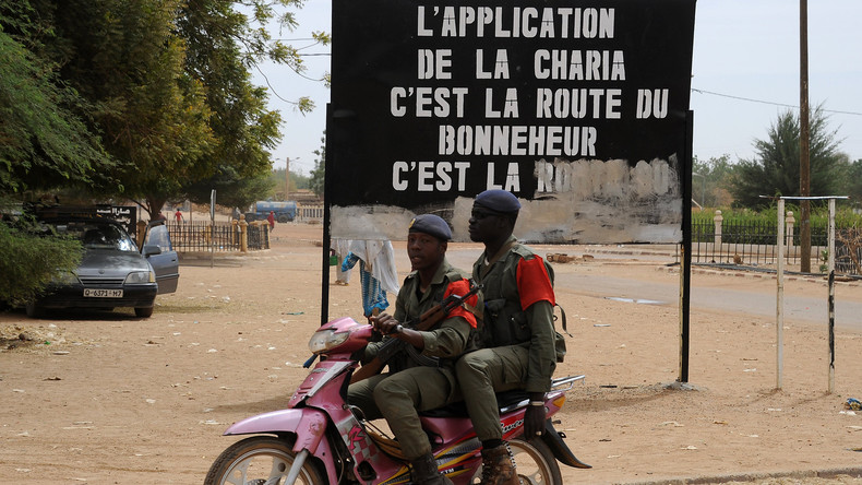 Mali : un djihadiste annoncé mort dément lui-même l'information dans une vidéo