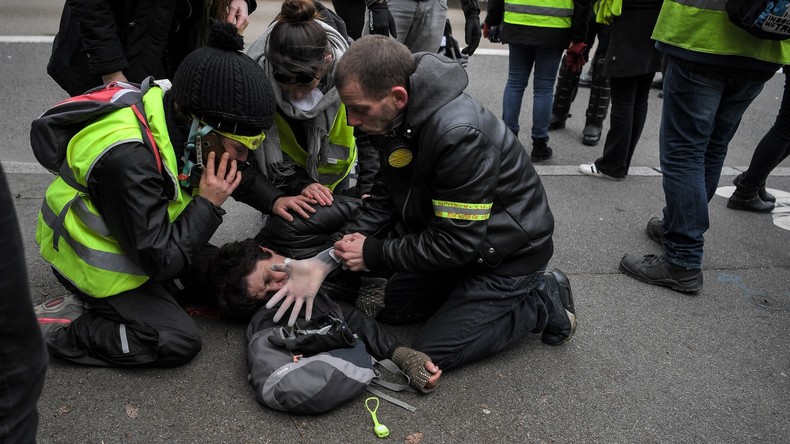 Gilets Jaunes Le Message De Lonu à La France Divise La