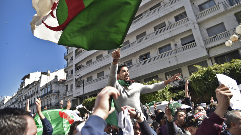 Algérie : Abdelaziz Bouteflika face à une nouvelle démonstration de force de la rue (EN CONTINU)