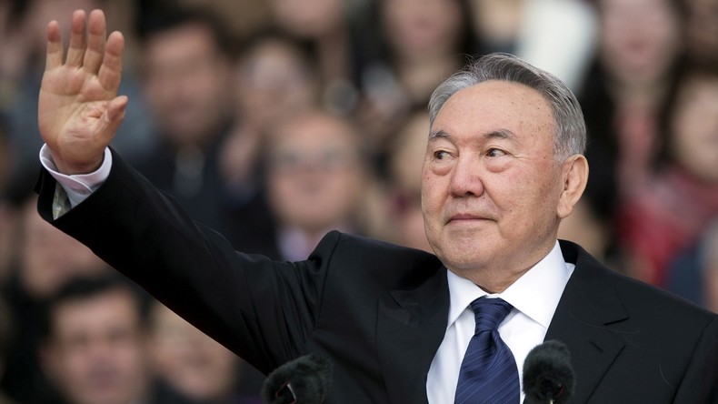 Le président kazakh Noursoultan Nazarbaïev annonce sa démission après trois décennies au pouvoir