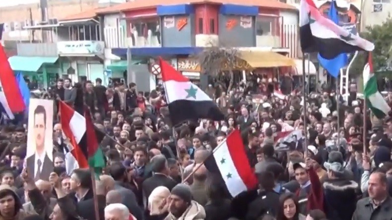 Syrie : des citoyens mobilisés dans plusieurs villes contre le décret de Trump sur le Golan (IMAGES)