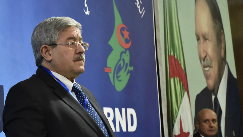 Algérie : l'ancien Premier ministre réclame la démission de Bouteflika